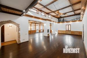 Дом 1100м², 3-этажный, посуточно, 