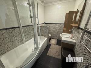 Коттедж 485м&sup2;, 3-этажный, на длительный срок, 