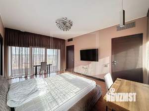 Коттедж 800м², 3-этажный, на длительный срок, 