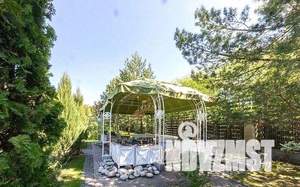 Дом 1000м&sup2;, 3-этажный, на длительный срок, 