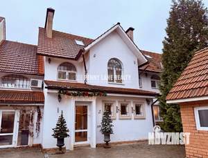 Таунхаус 364м&sup2;, 2-этажный, на длительный срок, 