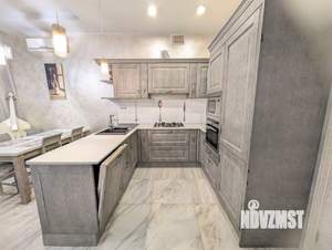 Таунхаус 200м&sup2;, 3-этажный, на длительный срок, 