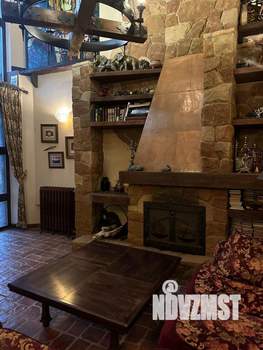 Коттедж 600м², 3-этажный, на длительный срок, 