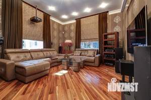 Дом 800м², 2-этажный, на длительный срок, 