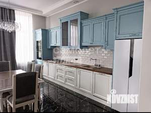 Таунхаус 220м², 2-этажный, на длительный срок, 