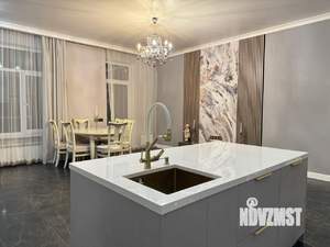 Таунхаус 200м², 3-этажный, на длительный срок, 