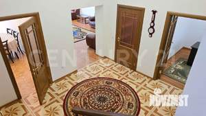 Таунхаус 268м², 3-этажный, на длительный срок, 