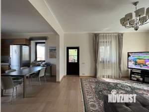 Коттедж 320м², 2-этажный, на длительный срок, 