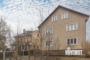 Дом 150м², 3-этажный, на длительный срок, 