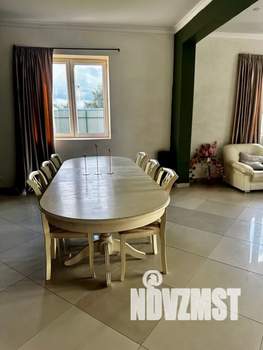 Дом 350м², 2-этажный, посуточно, 