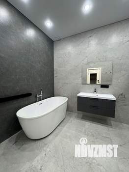 Таунхаус 198м&sup2;, 2-этажный, на длительный срок, 