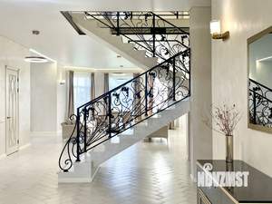 Коттедж 436м², 2-этажный, на длительный срок, 