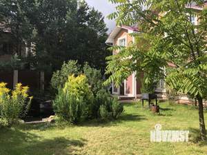 Дом 200м², 2-этажный, на длительный срок, 