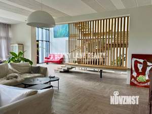 Дом 820м², 2-этажный, на длительный срок, 