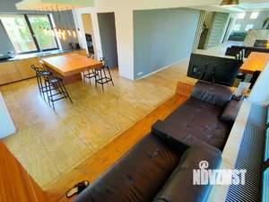 Дом 750м², 3-этажный, посуточно, 