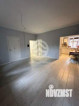 Дом 120м², 2-этажный, на длительный срок, 