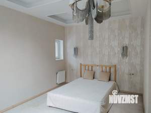 Коттедж 280м², 2-этажный, на длительный срок, 