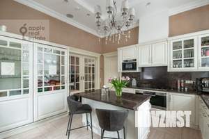 Дом 1122м&sup2;, 2-этажный, на длительный срок, 