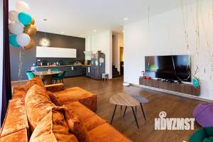 Дом 250м², 2-этажный, на длительный срок, 