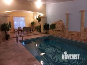 Дом 600м², 3-этажный, посуточно, 