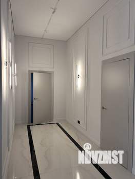 Коттедж 1300м², 3-этажный, на длительный срок, 