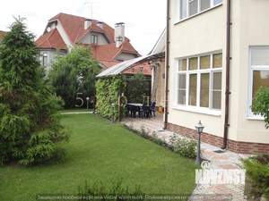 Коттедж 500м², 3-этажный, на длительный срок, 