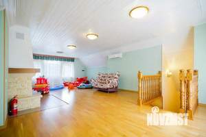 Дом 320м², 3-этажный, на длительный срок, 