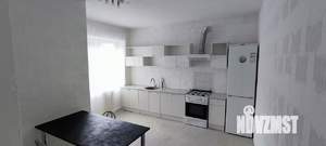 Таунхаус 160м², 2-этажный, на длительный срок, 