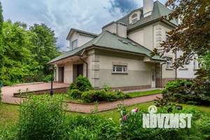 Дом 1500м², 3-этажный, посуточно, 