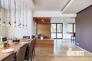 Дом 750м&sup2;, 3-этажный, посуточно, 