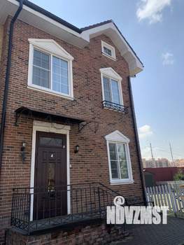 Таунхаус 170м², 2-этажный, на длительный срок, 