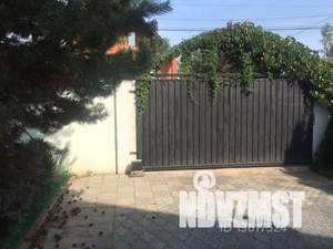 Дом 350м², 2-этажный, на длительный срок, 