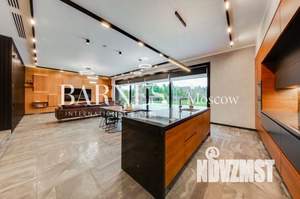 Дом 540м², 2-этажный, на длительный срок, 