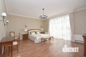 Дом 614м², 3-этажный, на длительный срок, 