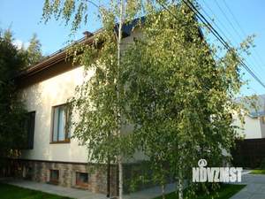 Коттедж 250м², 3-этажный, на длительный срок, 
