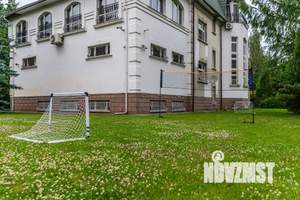 Дом 1500м², 3-этажный, посуточно, 