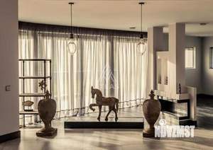 Дом 880м², 3-этажный, на длительный срок, 