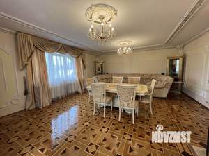 Коттедж 200м², 3-этажный, на длительный срок, 