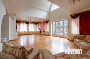 Коттедж 370м², 2-этажный, на длительный срок, 