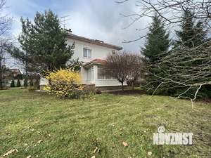 Коттедж 550м², 3-этажный, на длительный срок, 