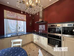 Коттедж 550м², 3-этажный, на длительный срок, 