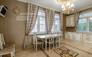 Дом 280м², 3-этажный, на длительный срок, 