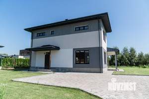 Коттедж 214м², 2-этажный, на длительный срок, 