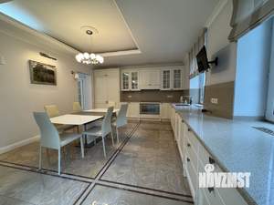 Коттедж 485м², 3-этажный, на длительный срок, 