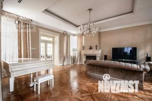 Дом 1122м², 2-этажный, на длительный срок, 