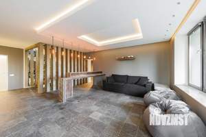 Дом 750м², 3-этажный, посуточно, 