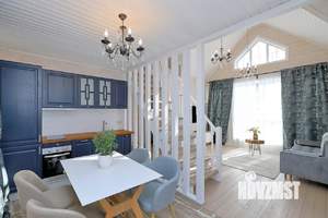 Дом 120м², 2-этажный, на длительный срок, 