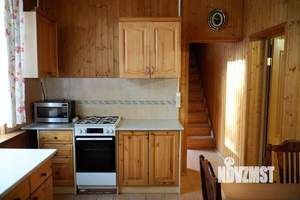 Коттедж 160м&sup2;, 2-этажный, на длительный срок, 