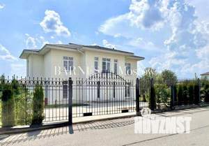 Дом 436м², 2-этажный, на длительный срок, 