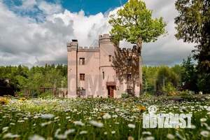 Дом 1200м&sup2;, 4-этажный, посуточно, 